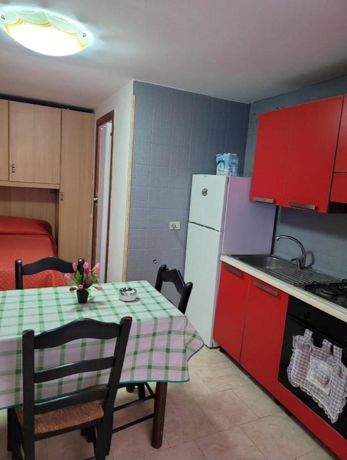Appartement La Casa E Pulcinella à Naples Extérieur photo